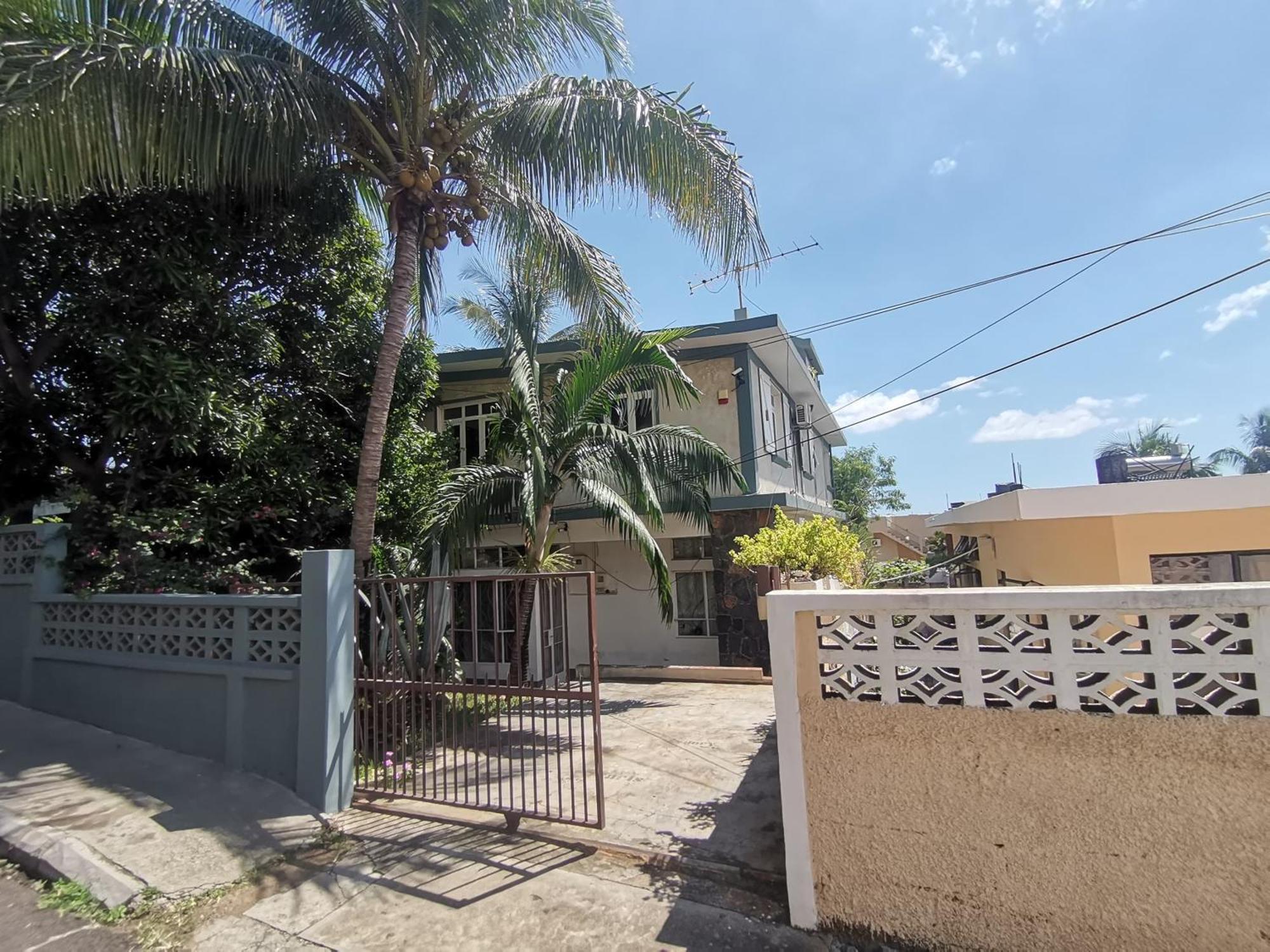 Modern Apartment/3Bedrooms/2Bathrooms/Rooftop/Jacuzzi Pointe aux Sable ภายนอก รูปภาพ
