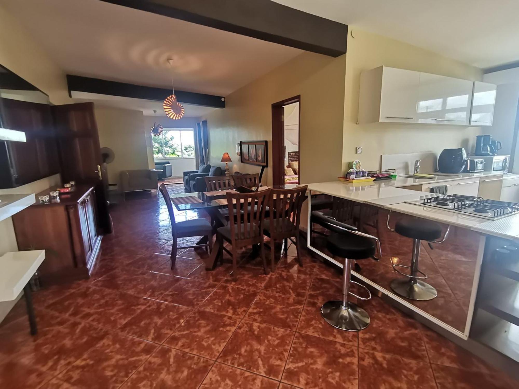 Modern Apartment/3Bedrooms/2Bathrooms/Rooftop/Jacuzzi Pointe aux Sable ภายนอก รูปภาพ