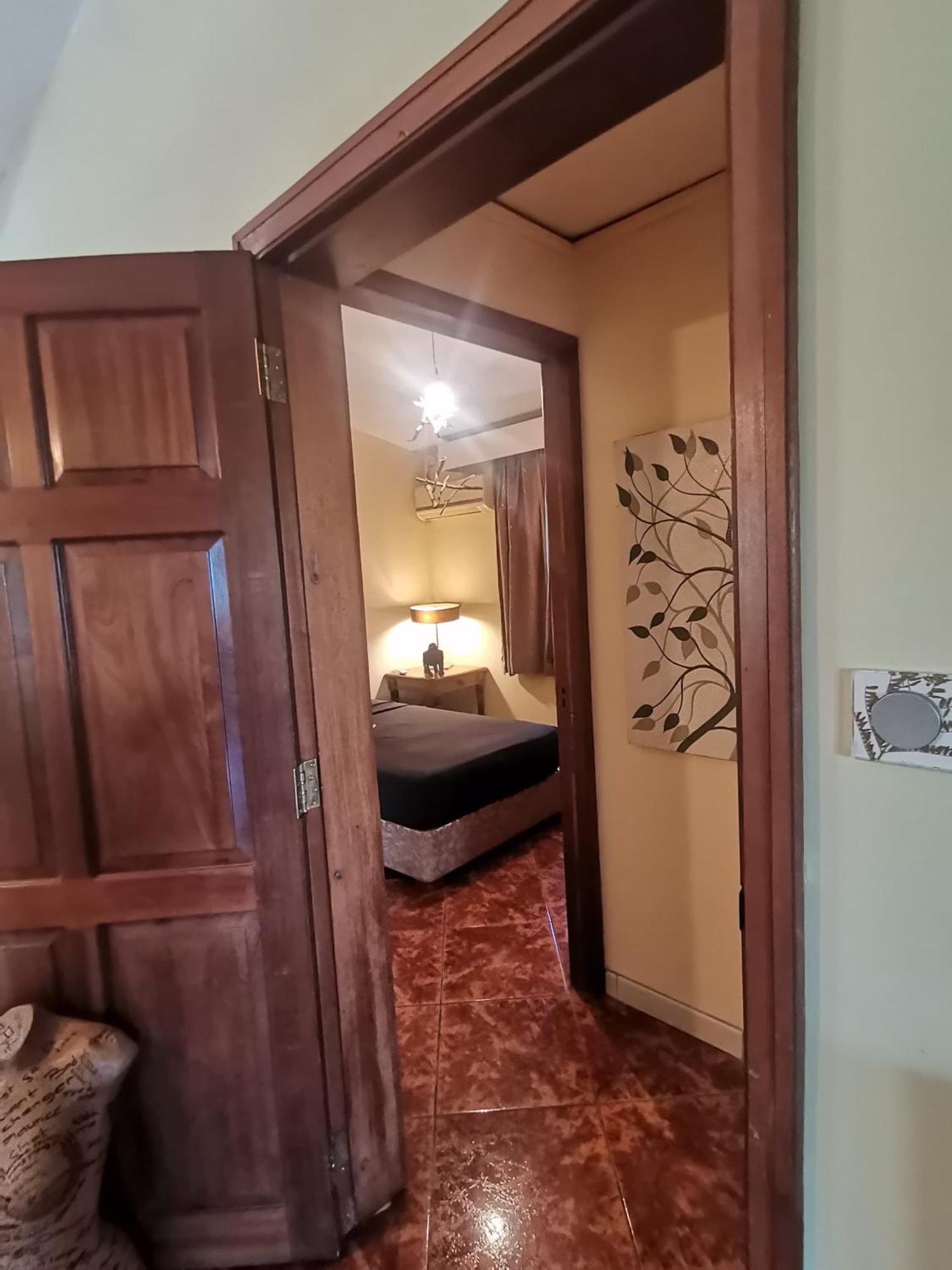 Modern Apartment/3Bedrooms/2Bathrooms/Rooftop/Jacuzzi Pointe aux Sable ภายนอก รูปภาพ