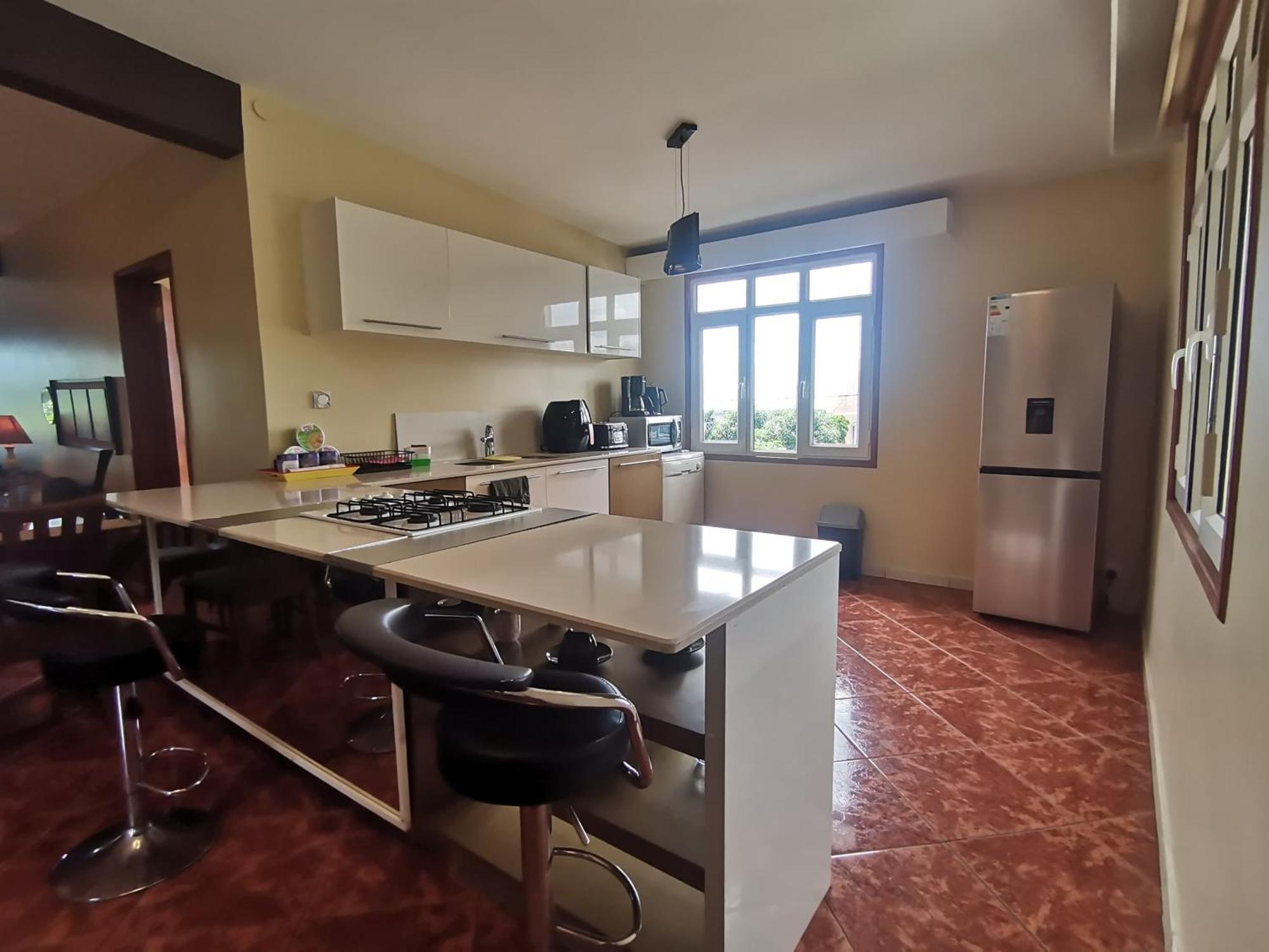 Modern Apartment/3Bedrooms/2Bathrooms/Rooftop/Jacuzzi Pointe aux Sable ภายนอก รูปภาพ