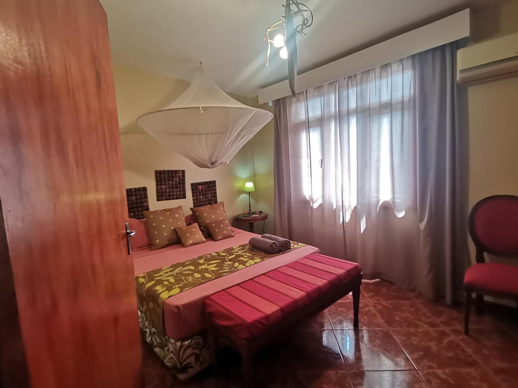 Modern Apartment/3Bedrooms/2Bathrooms/Rooftop/Jacuzzi Pointe aux Sable ภายนอก รูปภาพ